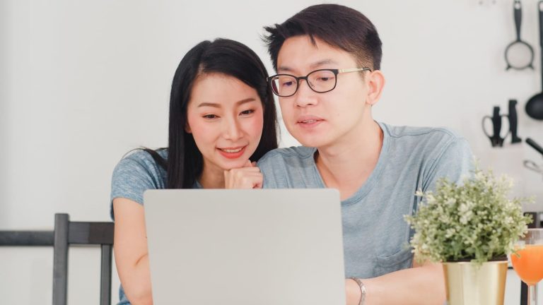 日日會適合哪些人群？適合短期急需小額資金者，但因利率較高，需具穩定還款能力。