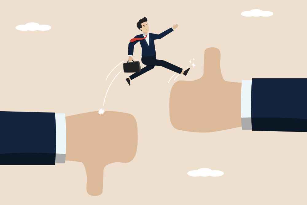 代書貸款提供了快速和便利的資金解決方案,但其高利率和潛在風險要求申請人謹慎行事,認真評估其合法性及自身的還款能力。